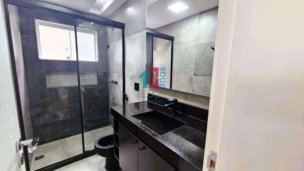 4-bedroom apartment with private garden and 364 m² — photo 5