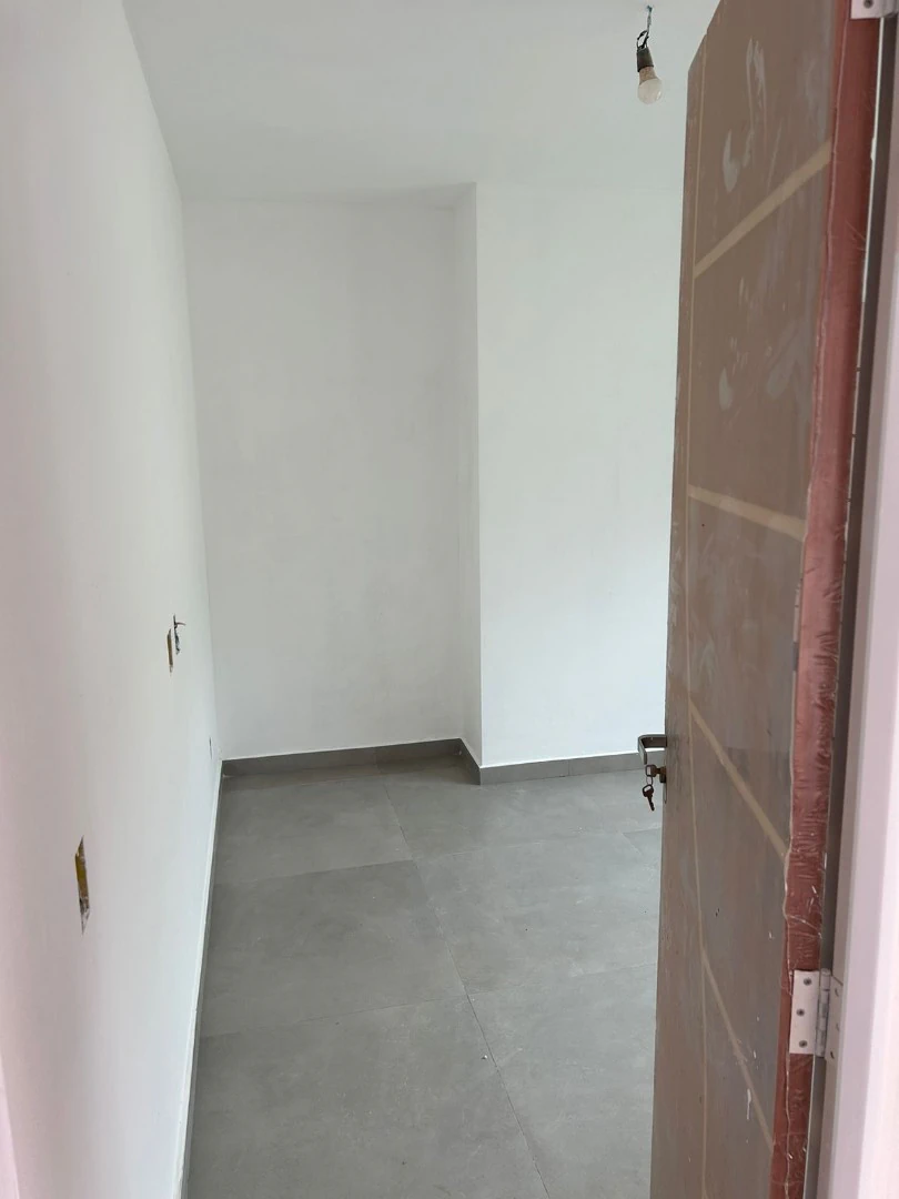 Casa triplex com 3 quartos e varanda — photo 8