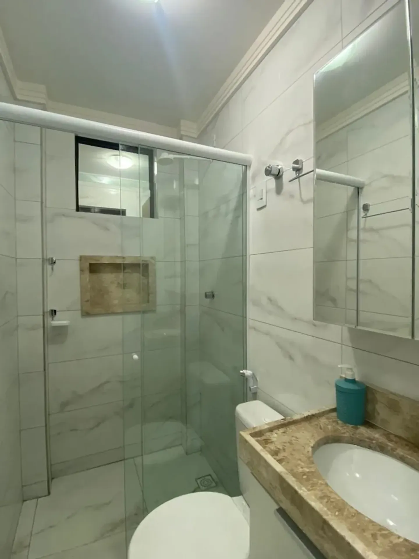 Ground-floor furnished apartment with 2 bedrooms and 2 baths — photo 4