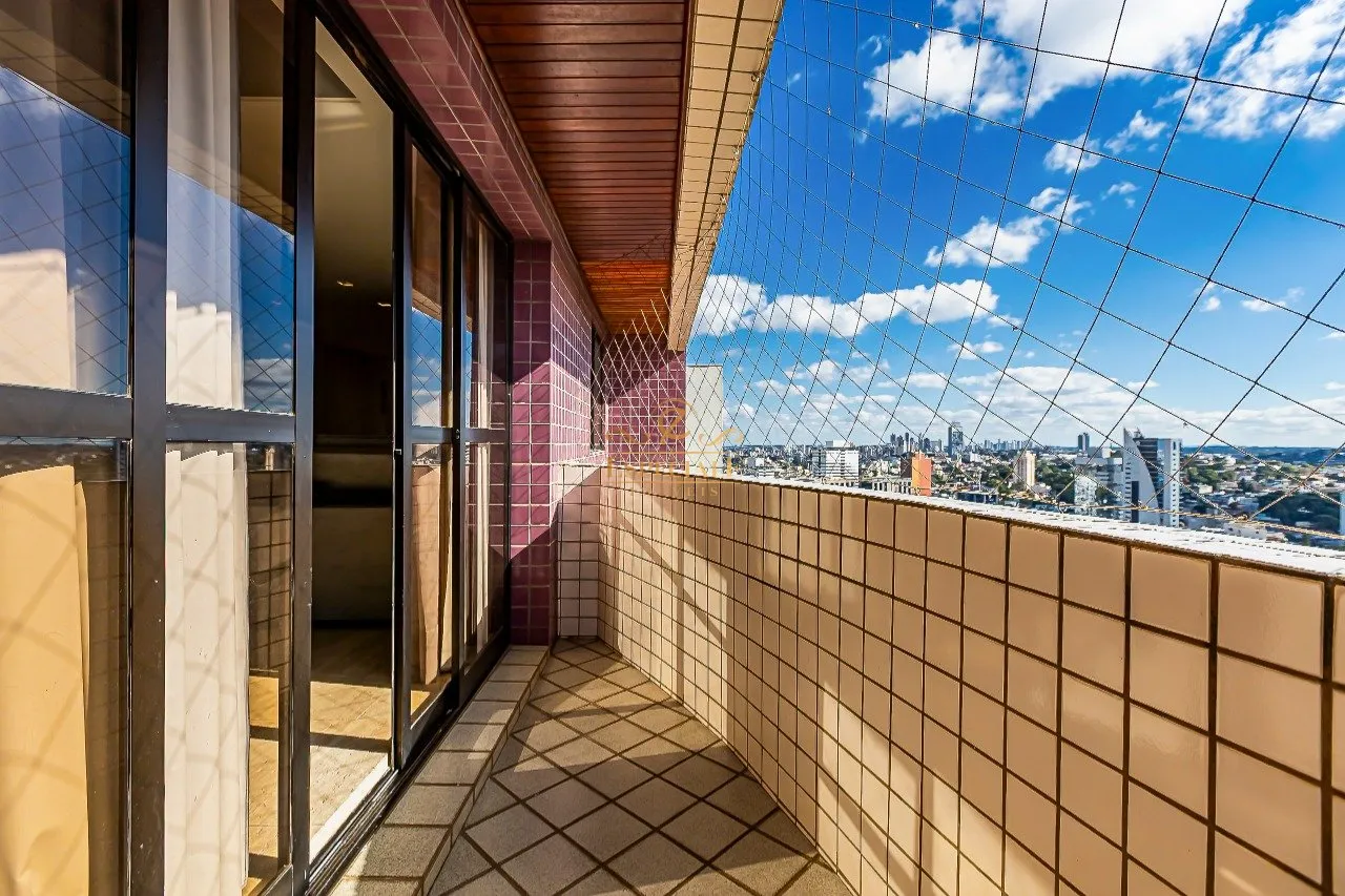 Furnished triplex penthouse with 4 en-suite bedrooms — photo 33