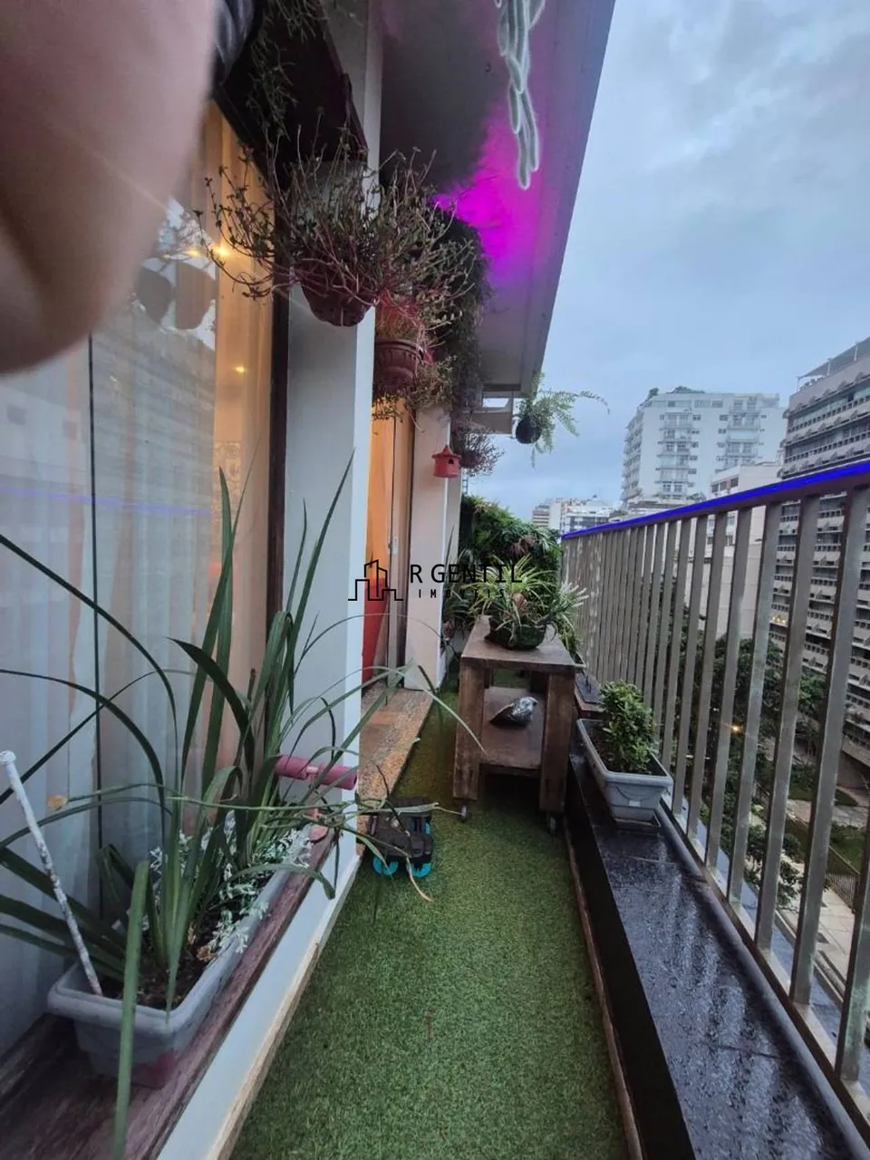 Unfurnished apartment with 3 bedrooms and a balcony — photo 14