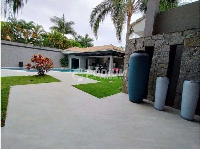 Casa mobiliada com 5 suítes e 13 banheiros — photo 25