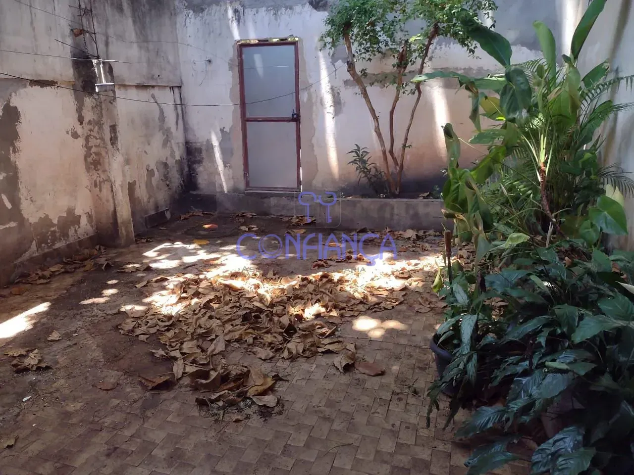 Casa mobiliada com cozinha e fogão a gás — photo 9