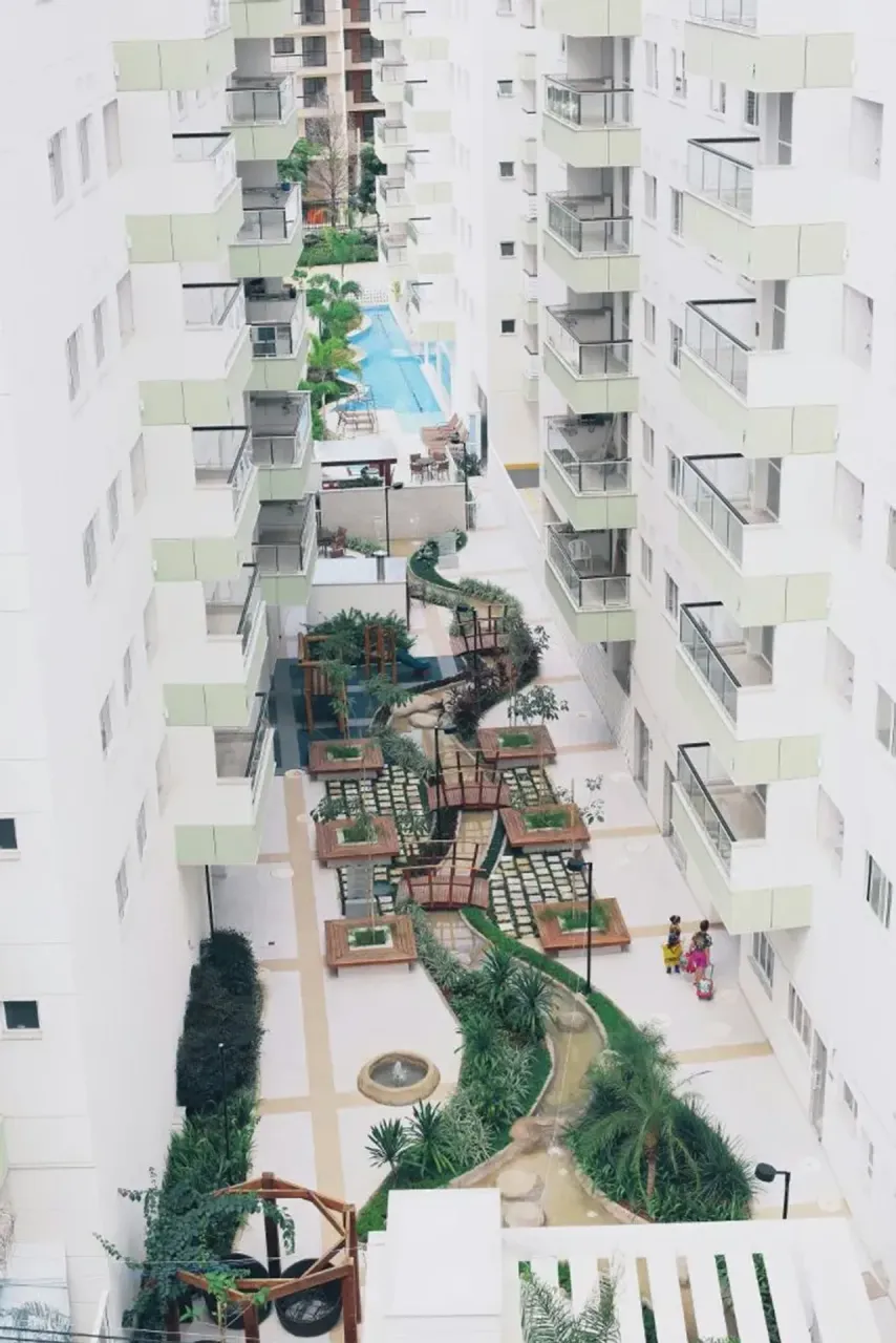 Apartamento de 3 dormitorios con balcón acristalado 77 m² — photo 10