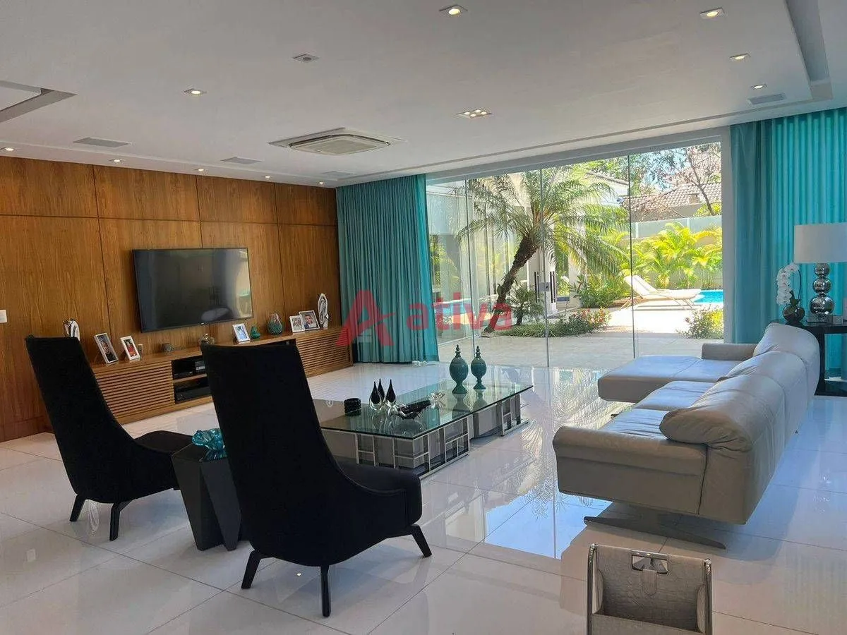 Furnished house with 6 suites and 7 bathrooms — photo 9