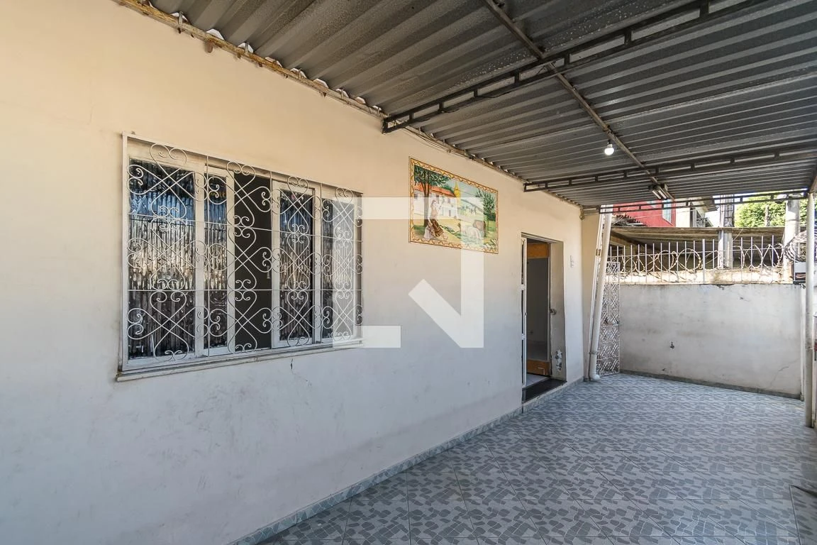 Casa para locação com 3 quartos, 2 banheiros e 1 vaga — photo 56
