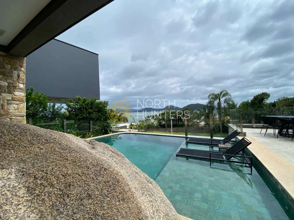 Casa con 4 dormitorios y barbacoa privada 435 m² — photo 3