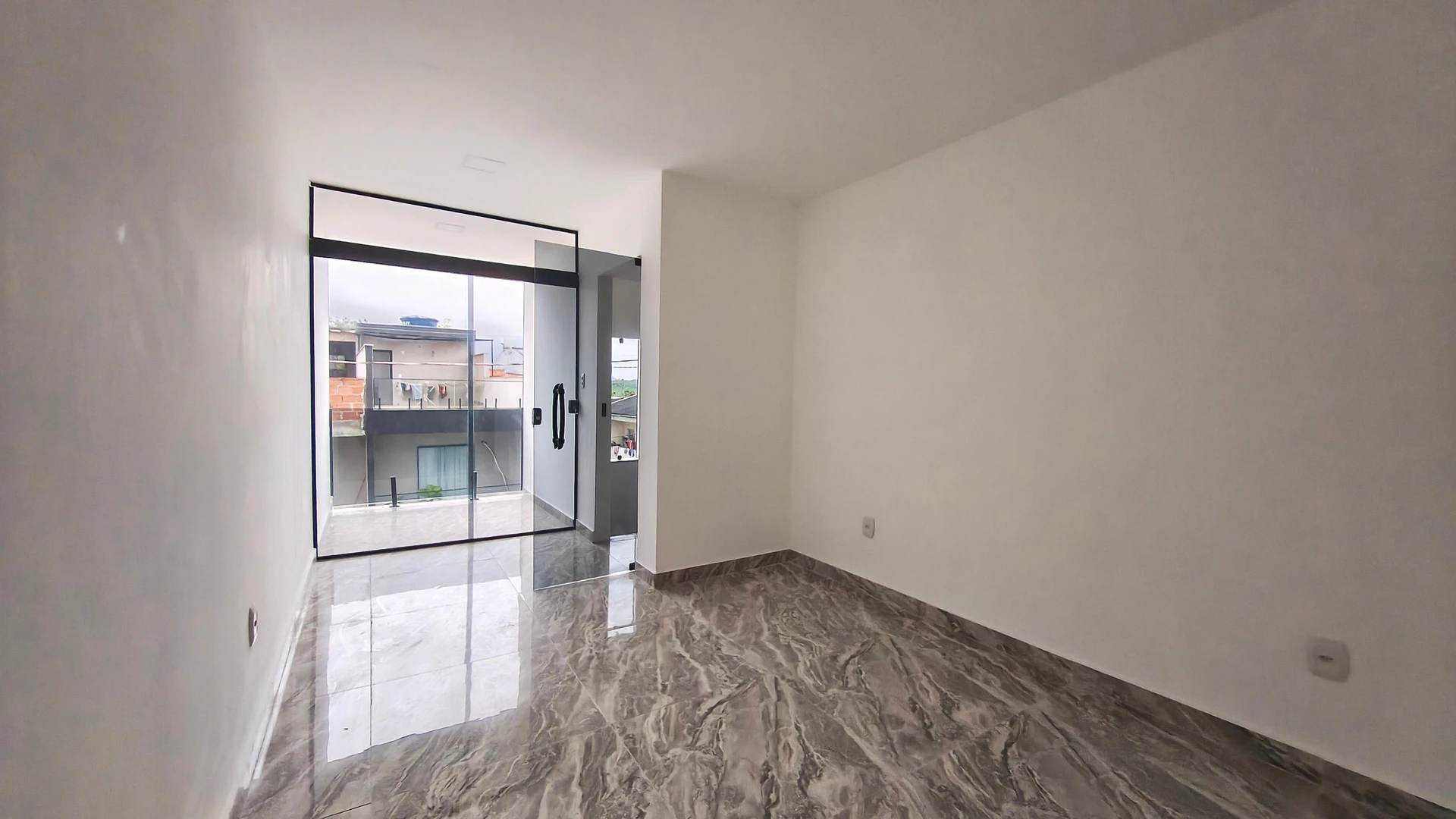 Unfurnished house with 3 bedrooms and 3 bathrooms — photo 44