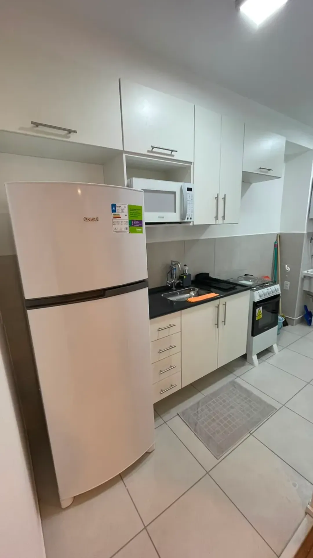 Apartamento amueblado de 2 dormitorios con jardín privado