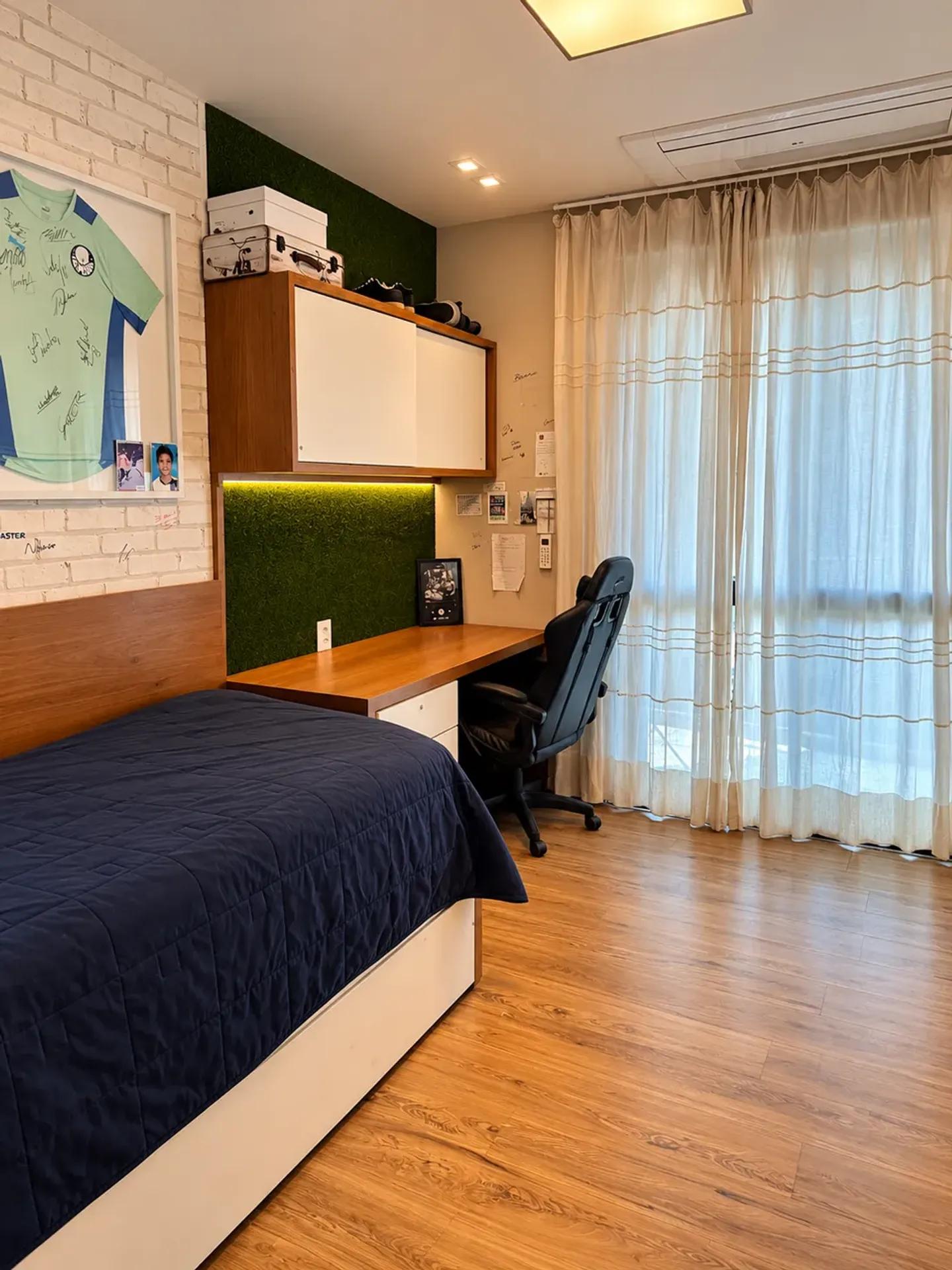 Вид на воду и 4 спальни: квартира 240 м² — photo 23