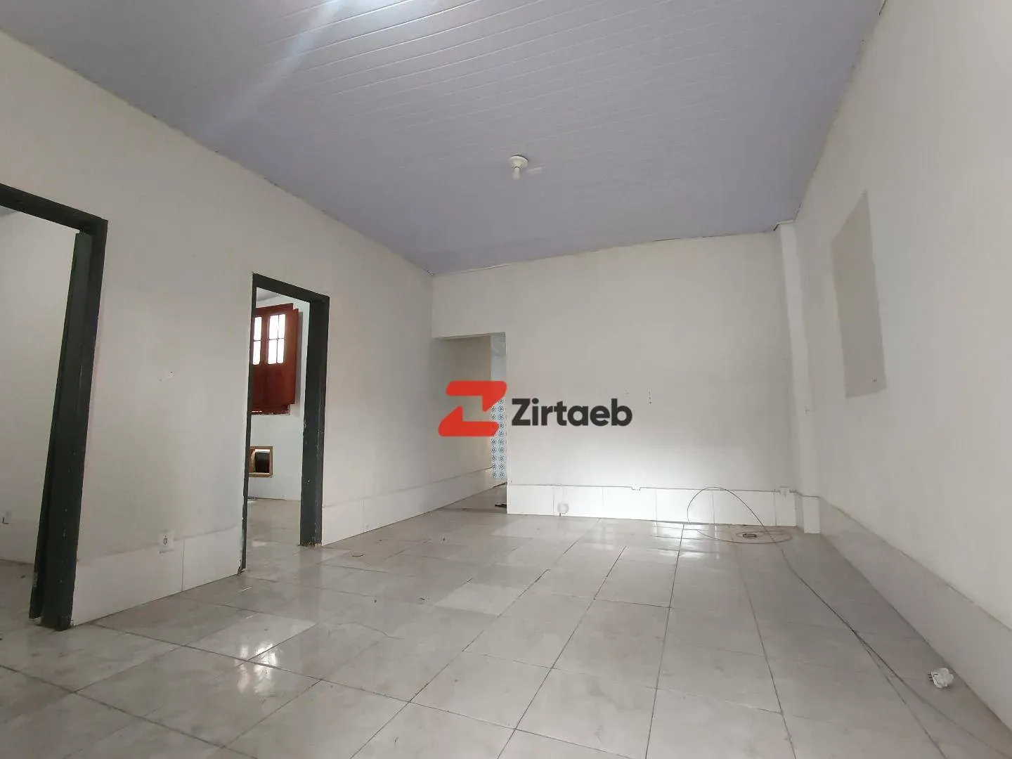 House with 3 bedrooms and 200 m² of tiled floors — photo 7