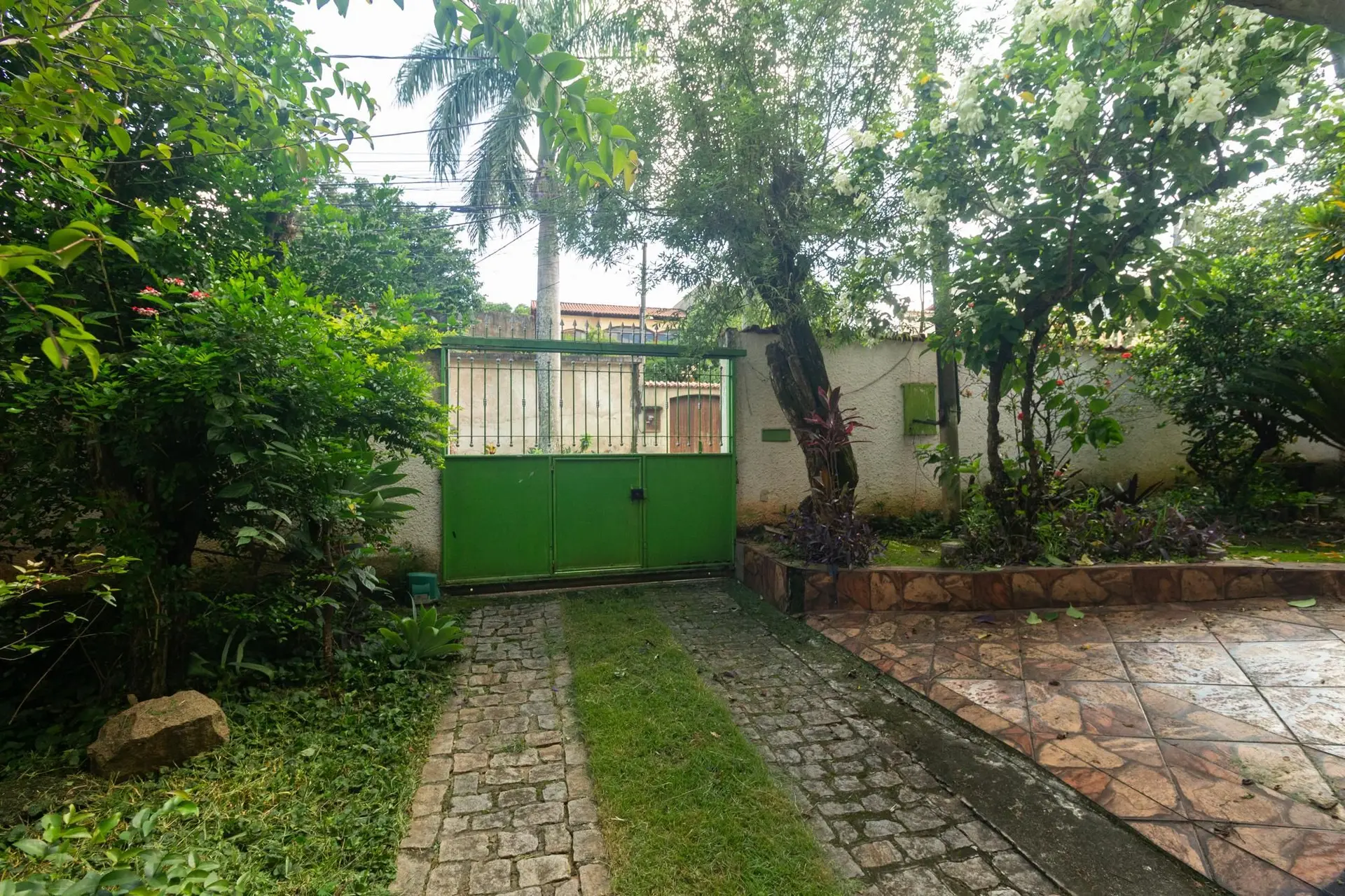 Casa com quintal privativo e 1 quarto, 2 vagas — photo 23