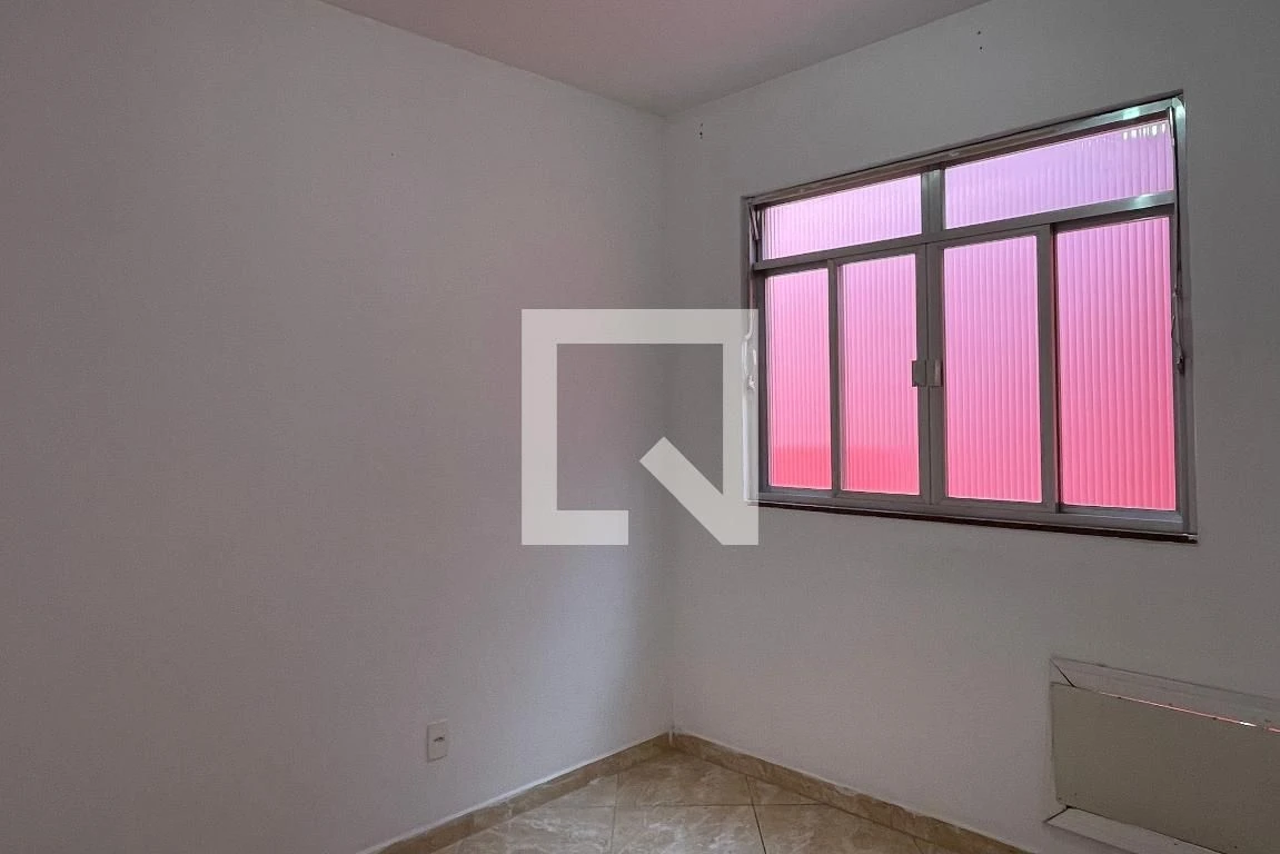Unfurnished house with 2 bedrooms and private garden — photo 15