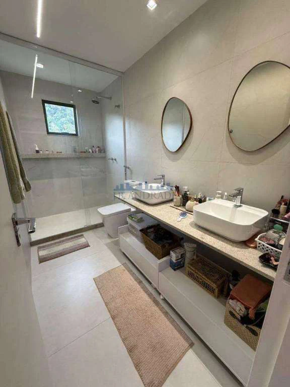 Casa com 4 dormitórios, 240 m² e 3 suítes com varanda — photo 19