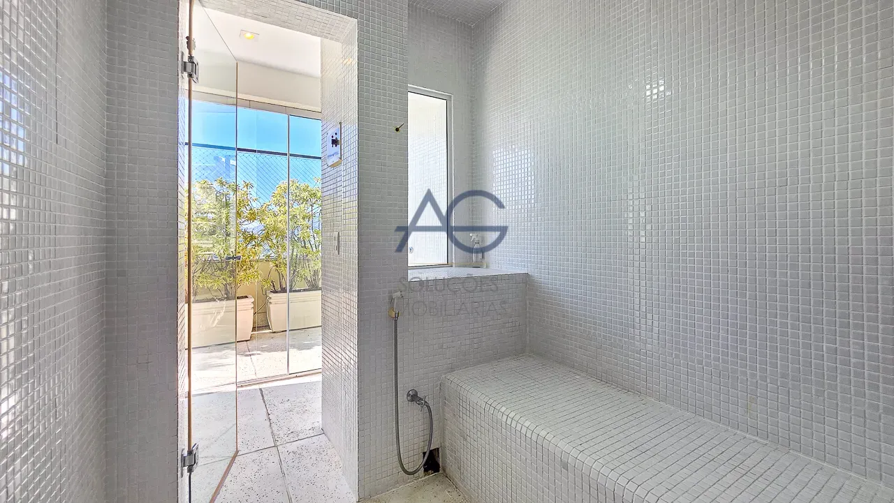 Duplex penthouse with 1 bedroom and open views — photo 11