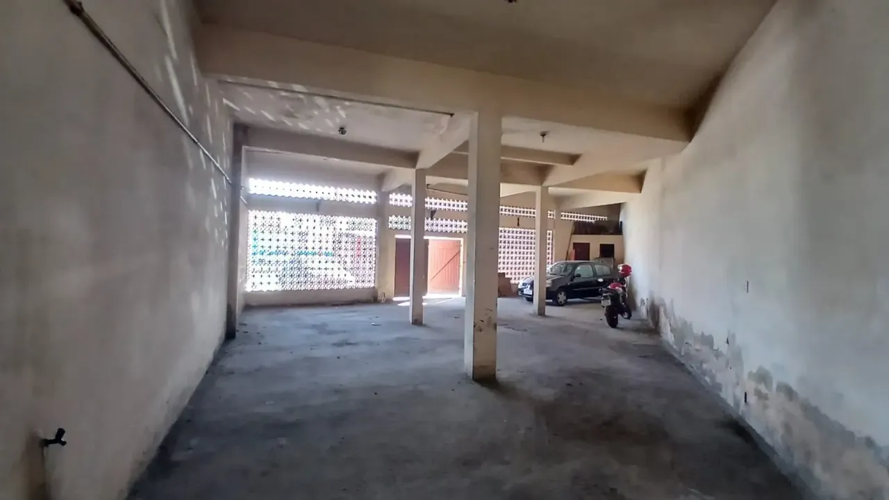 Apartamento sem mobília com 2 quartos e box de vidro — photo 11