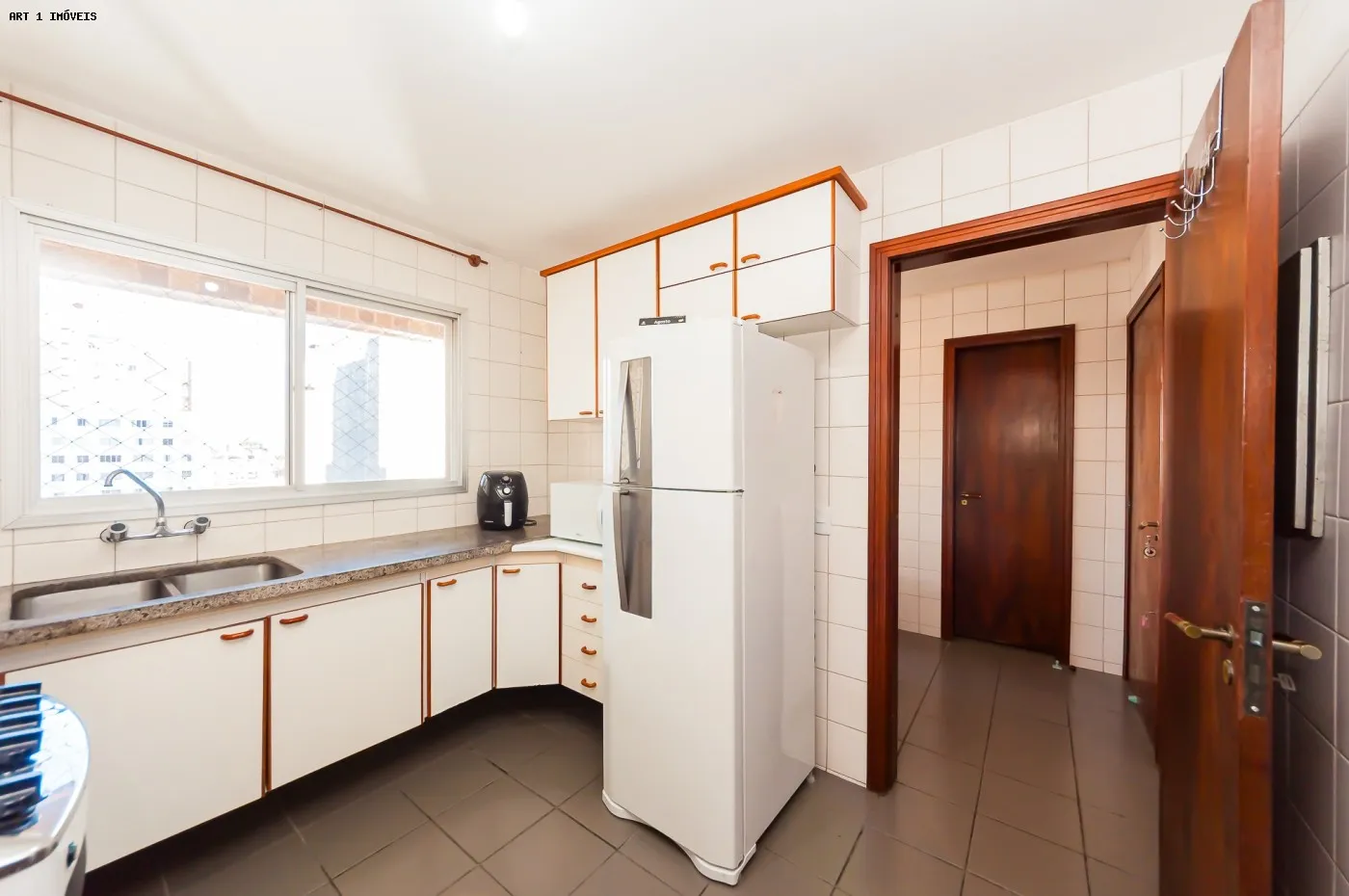 Рабочее место и 3 спальни: квартира 100 м² — photo 5