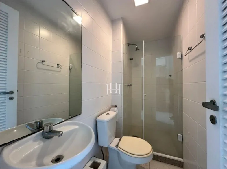 Apartamento mobiliado com 4 quartos e 291 m² — photo 19