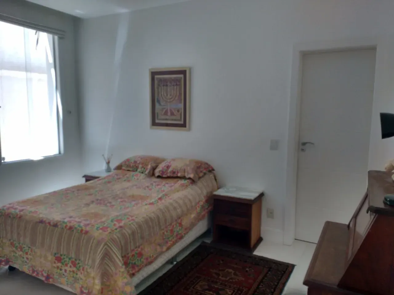 Furnished 5-bedroom house with 3 bathrooms and open-plan kitchen — photo 6