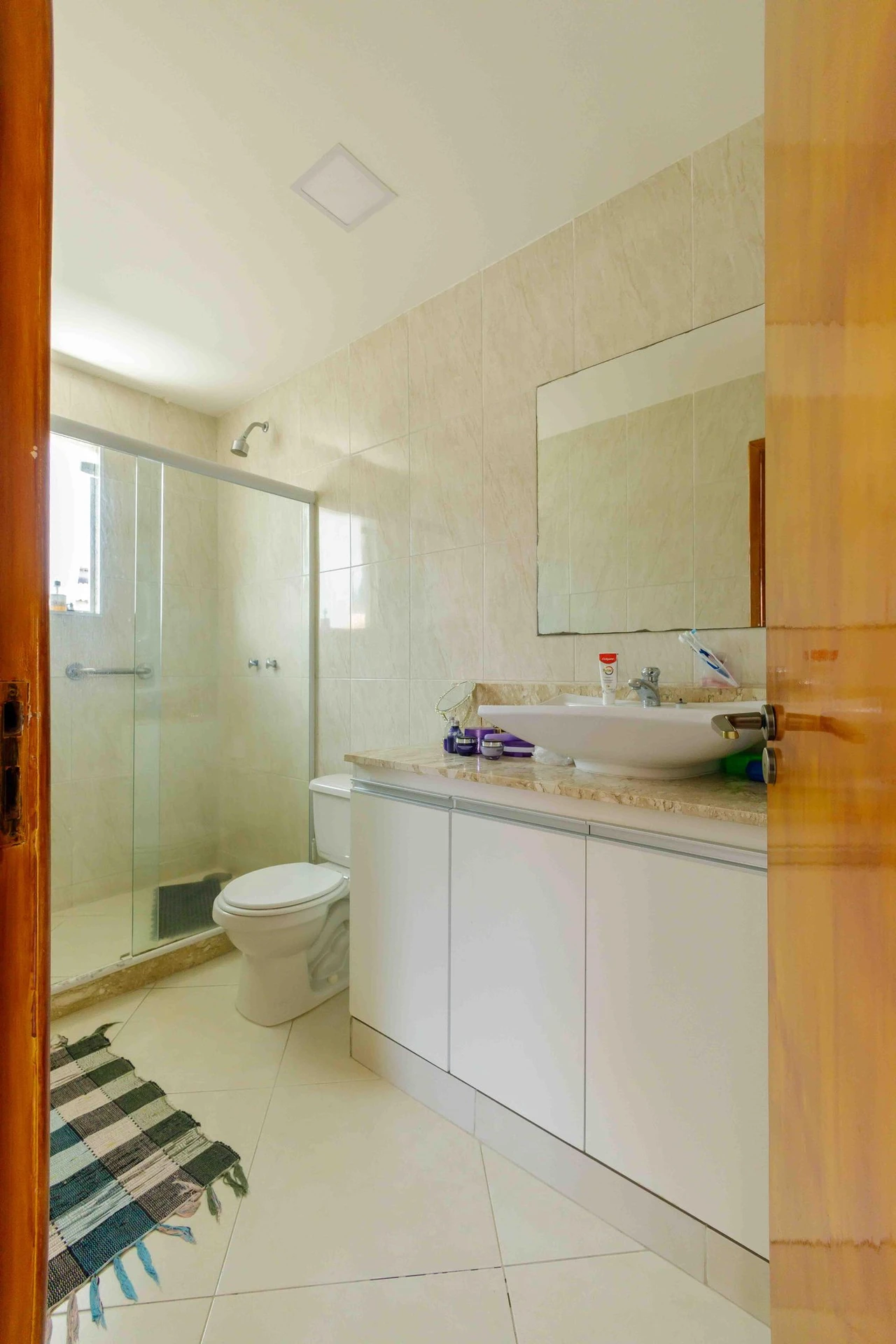 Furnished house with 5 bedrooms and a private BBQ — photo 52