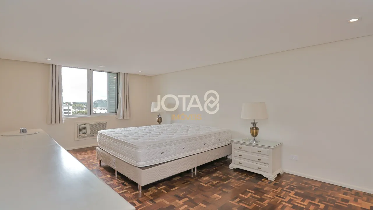387 m² apartment with 3 bedrooms and a great open kitchen — photo 17