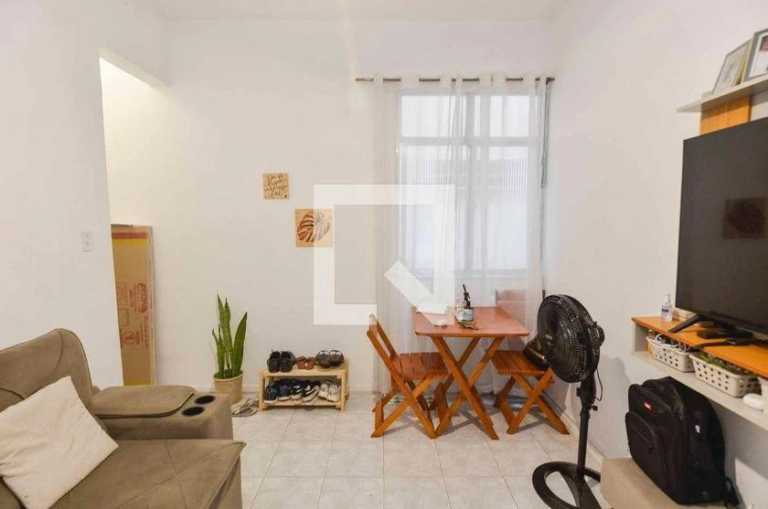 Furnished apartment, 36 m², with a washing machine — photo 12