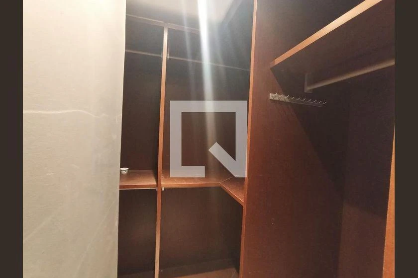 Rental apartment with 3 bedrooms and 160 m² — photo 36