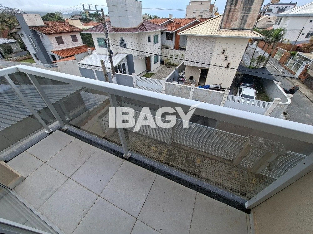 Apartamento de 2 dormitorios con suite y balcón privado — photo 12