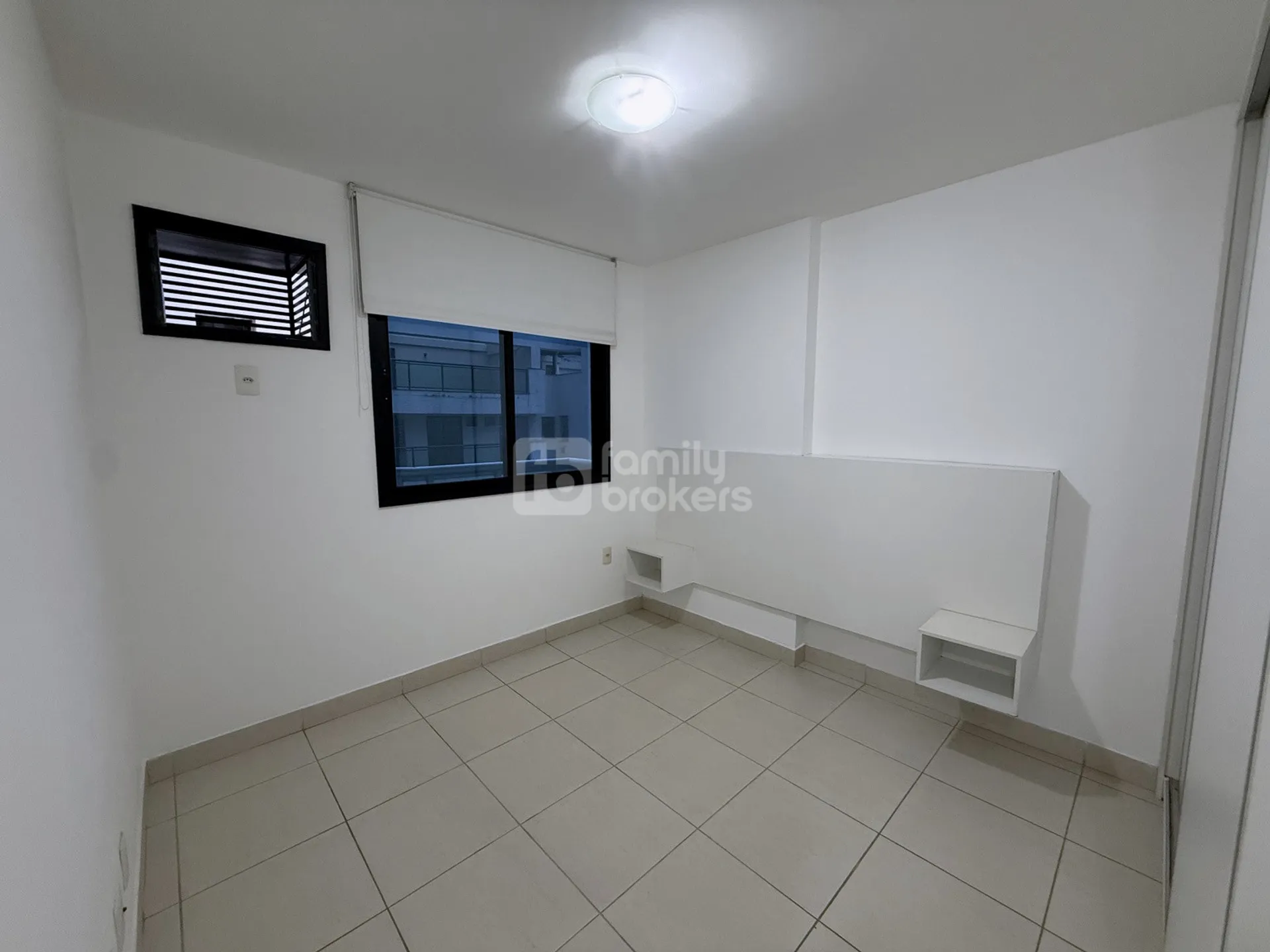 2-bedroom apartment in a building with a sauna — photo 4