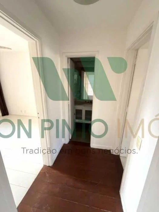 2-bedroom apartment with a mountain view in Rio de Janeiro — photo 4