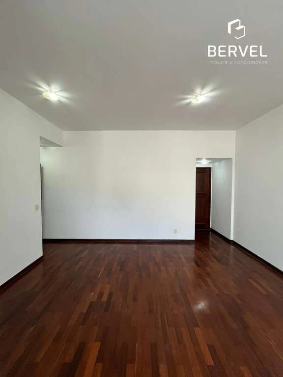 112 m² rental apartment with 3 bedrooms and city view — photo 7