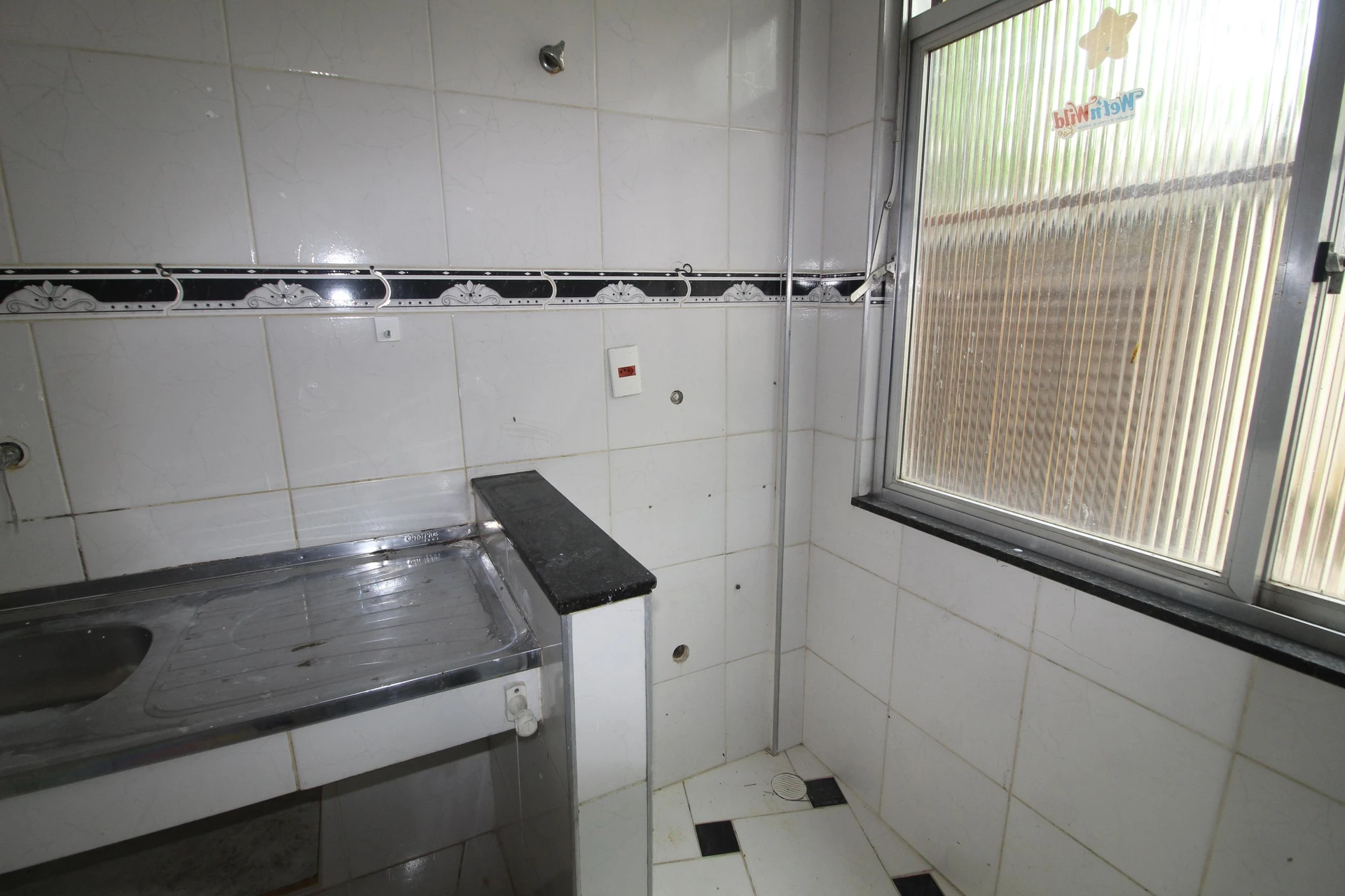 2-bedroom apartment with 1 parking spot and pet-friendly — photo 14