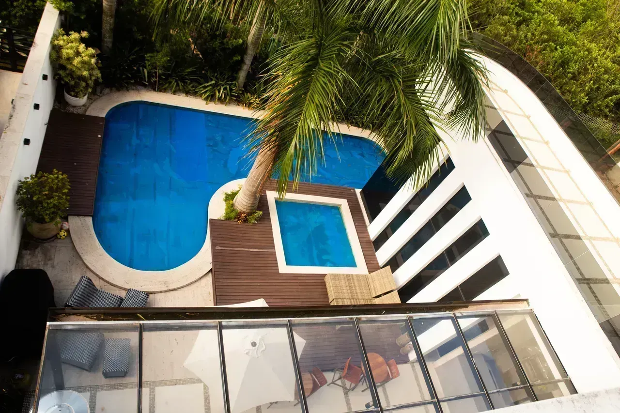 Casa triplex mobiliada com 5 suítes e 1.200 m² — photo 37