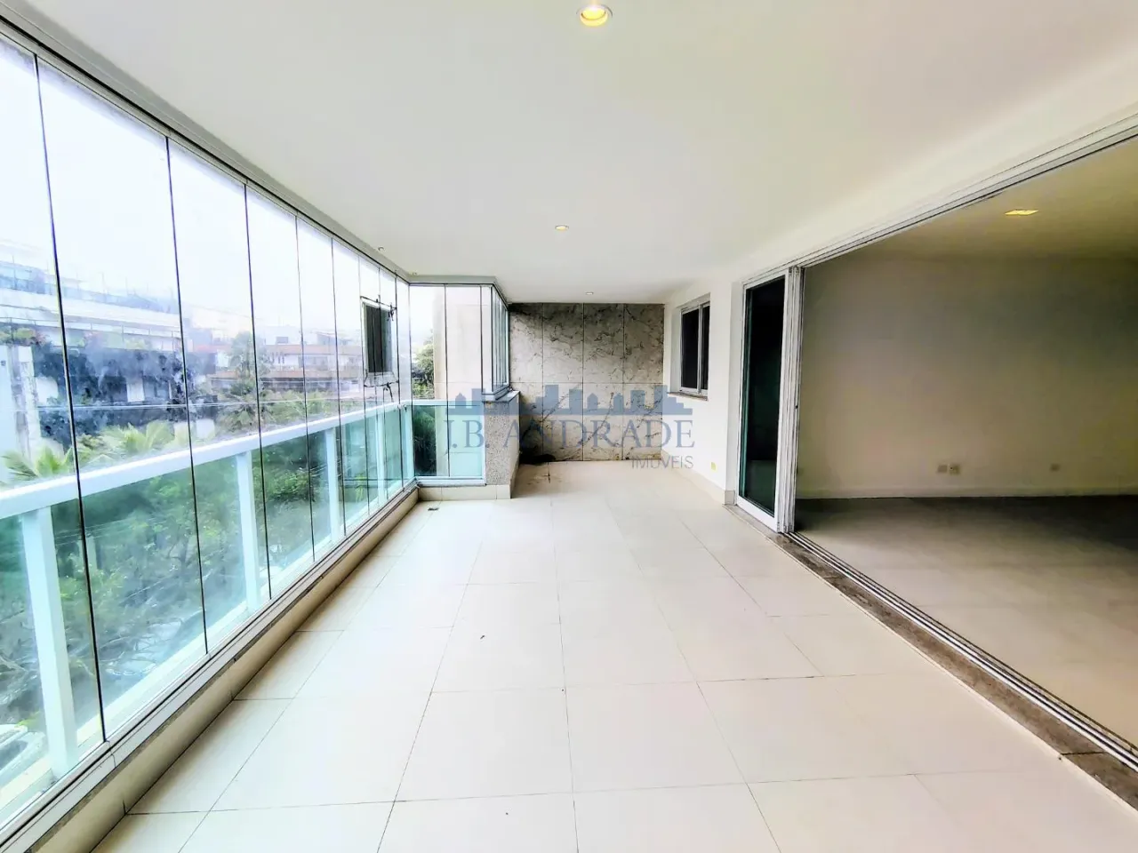 Apartamento com 4 quartos e varanda envidraçada — photo 7