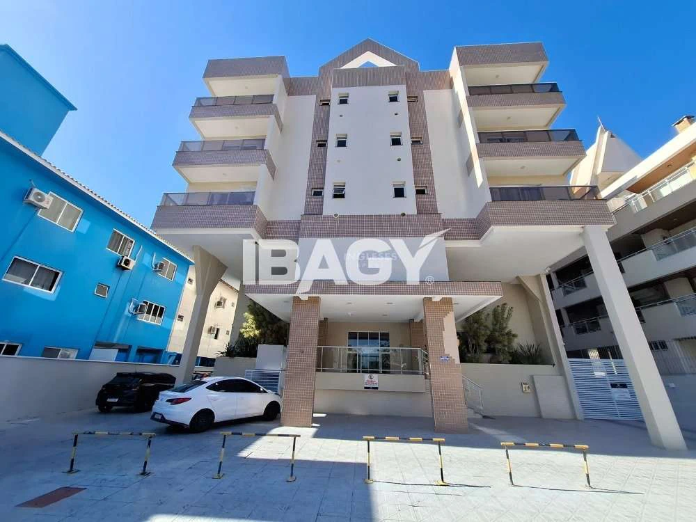 1-bedroom apartment with 86 m², balcony and parking — photo 2