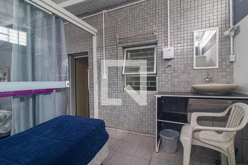 60 m² apartment with a washing machine and a home office — photo 24