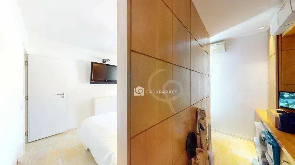 House with 5 bedrooms and 5 bathrooms, 500 m² — photo 8