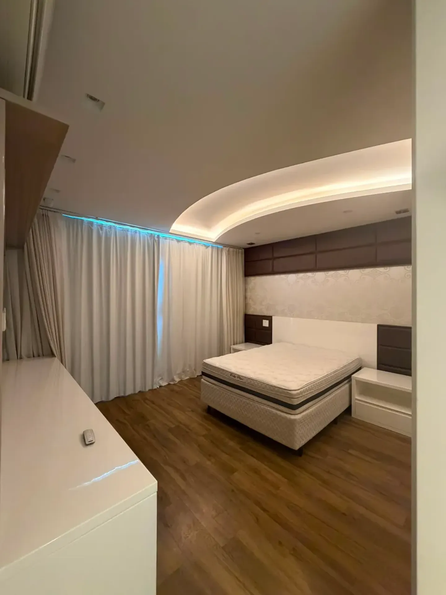 Furnished house with 5 bedrooms and 5 bathrooms, 700 m² — photo 20