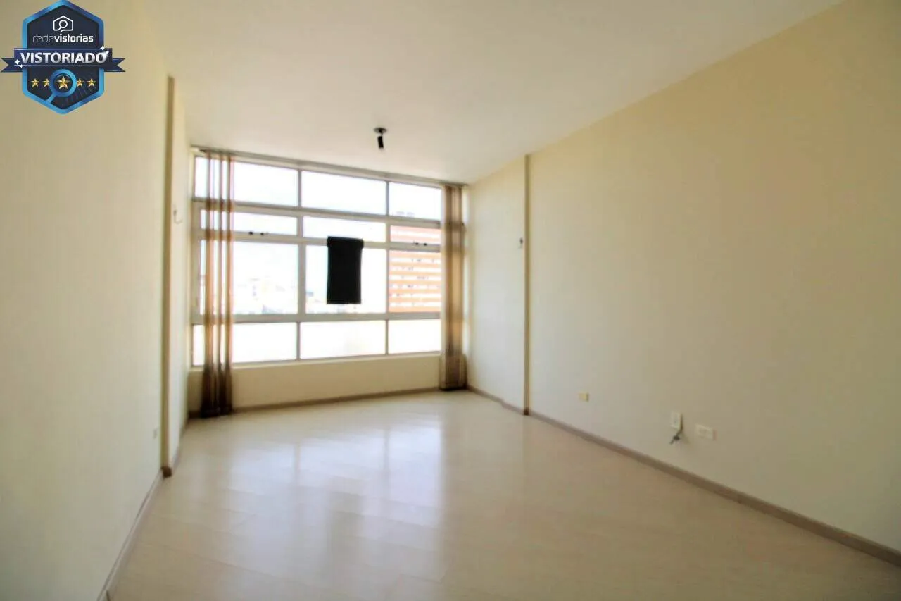 Studio apartment with 1 bedroom and 1 bathroom