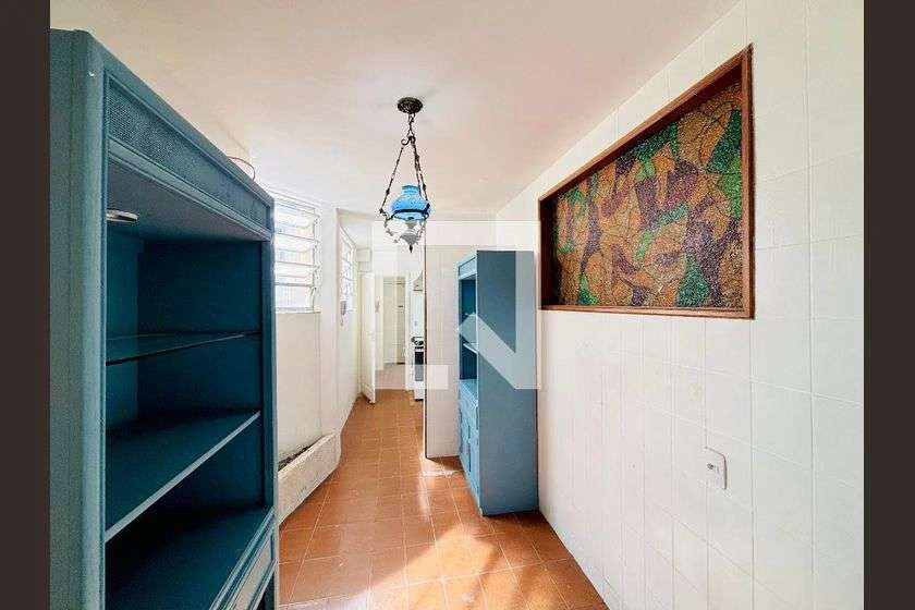 142 m² rental apartment with 3 bedrooms and separate kitchen — photo 14