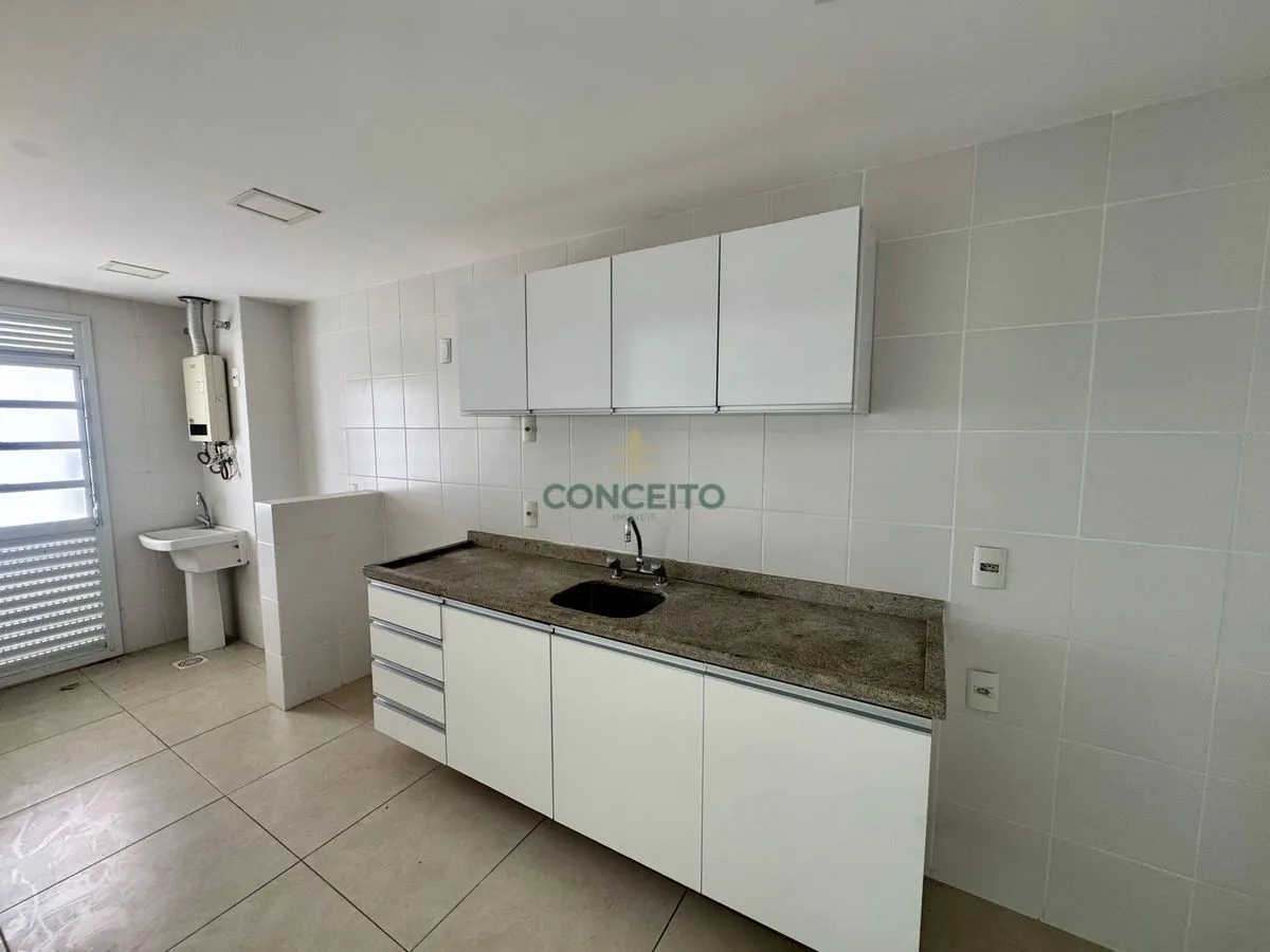 Apartamento con 2 suites y jardín privado — photo 2