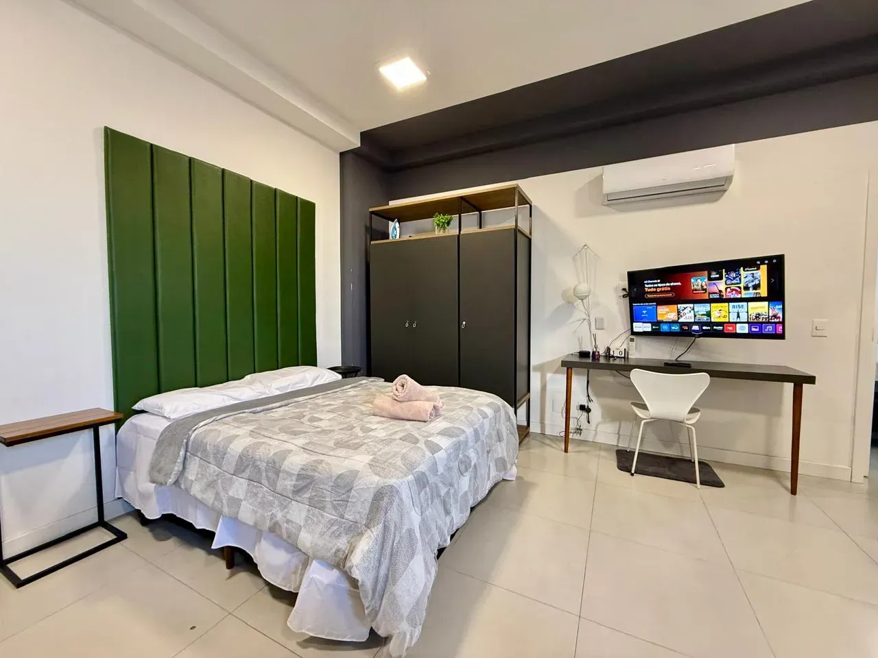 Estudio amueblado de 43 m² con plaza privada — photo 3