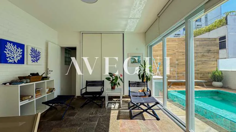 Duplex penthouse with balcony, 5 bedrooms and 5 baths — photo 25