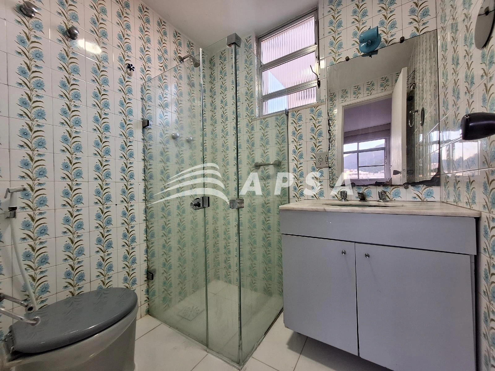 Mountain view in a 3-bedroom apartment, 120 m² — photo 13