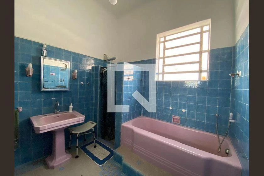 Casa para locação com varanda e 4 quartos, 1147 m² — photo 30