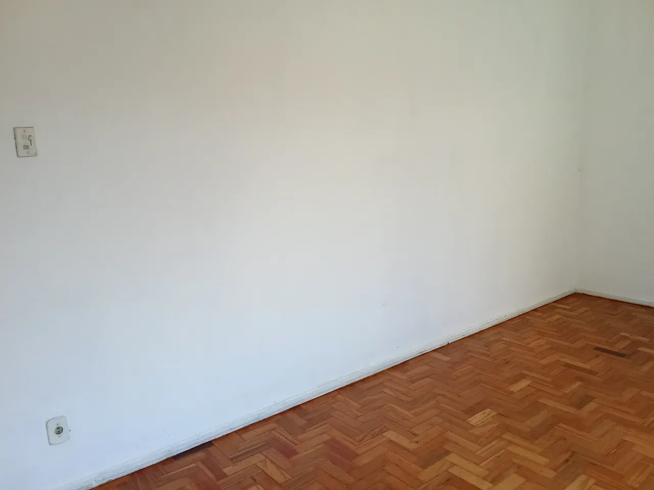 Rental apartment with 2 bedrooms and 1 bathroom — photo 28