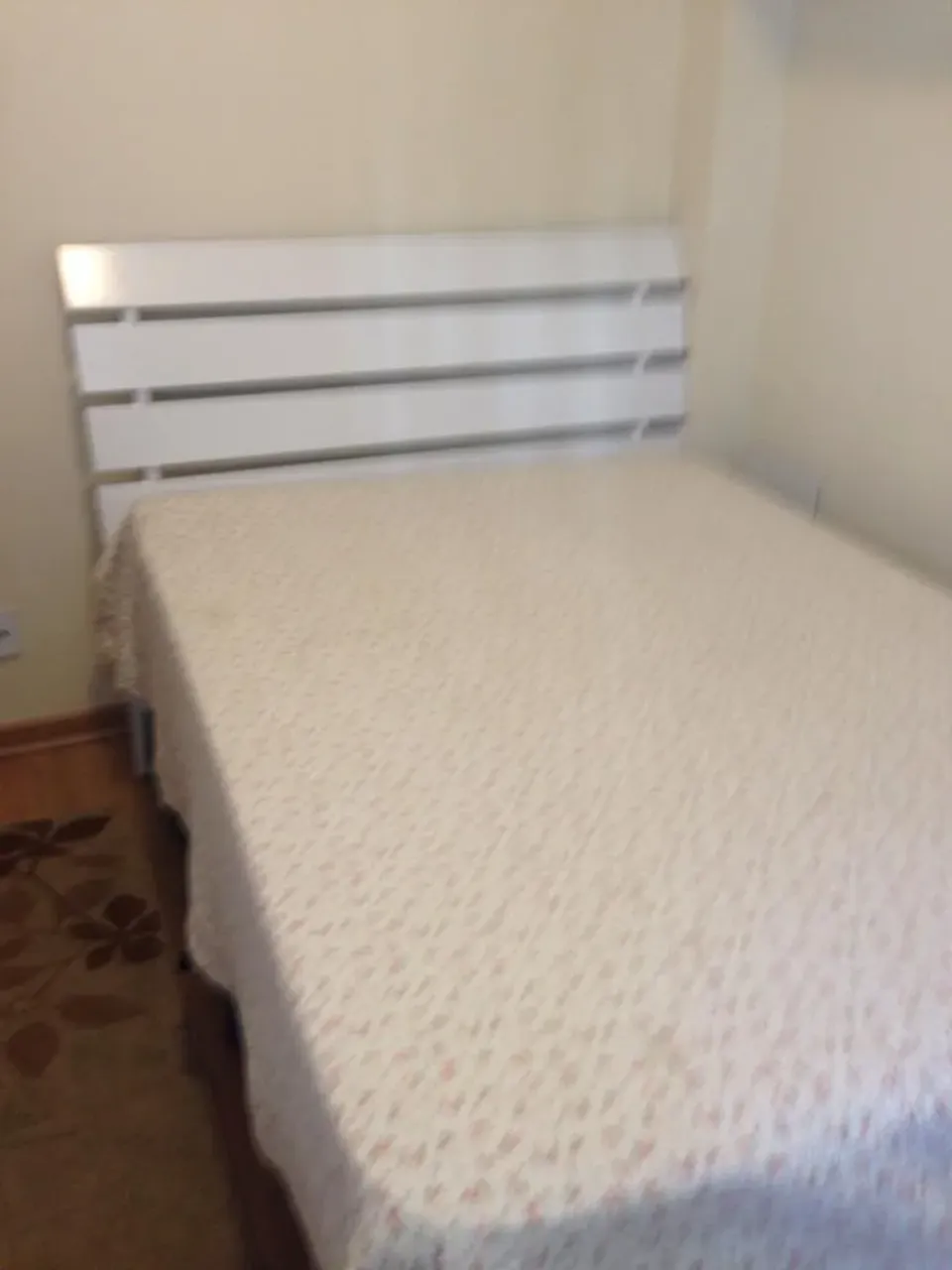 Apartamento amueblado de 2 dormitorios y cocina compacta — photo 6