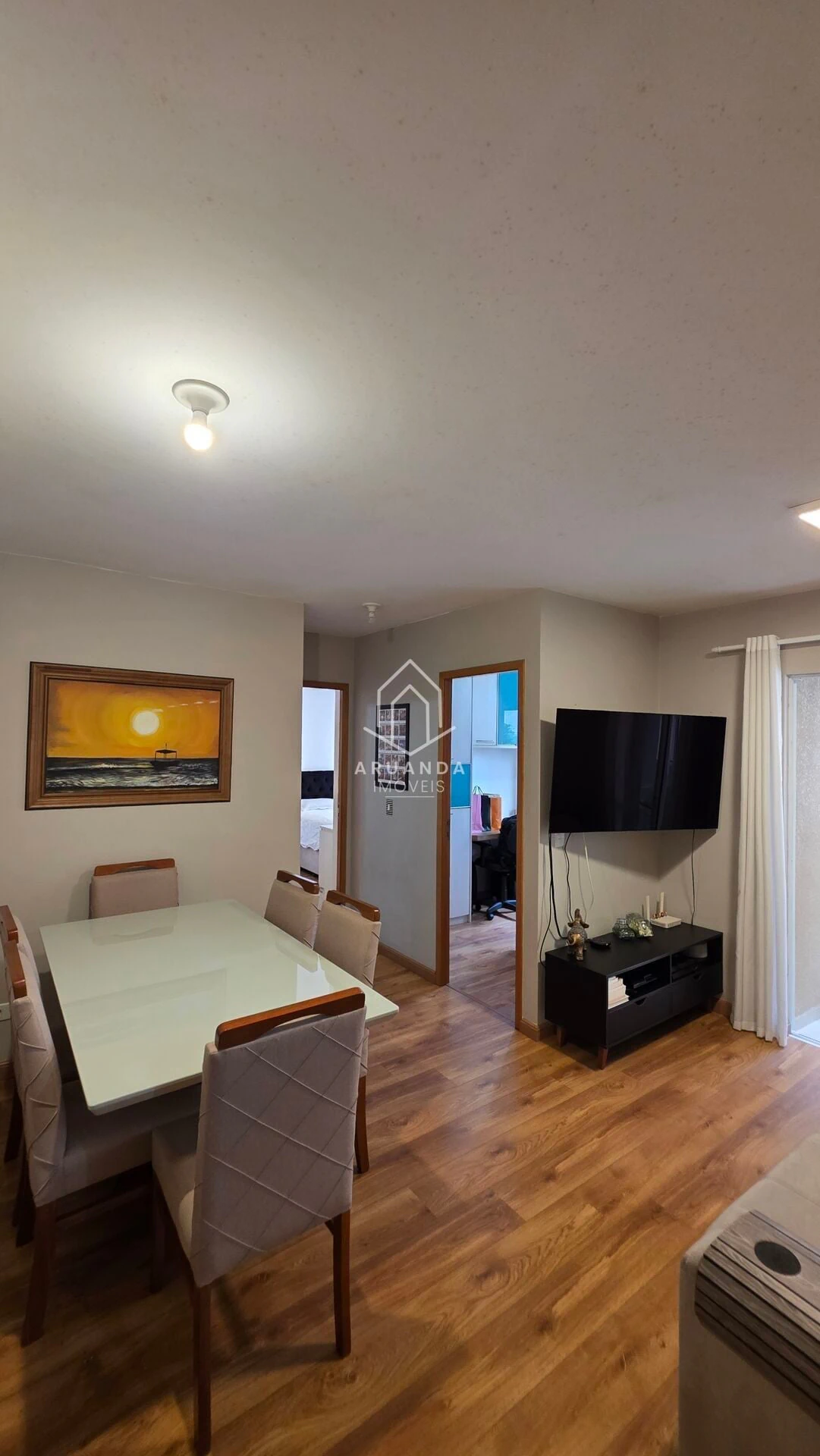Apartamento mobiliado com espaço de home office e 2 quartos — photo 3