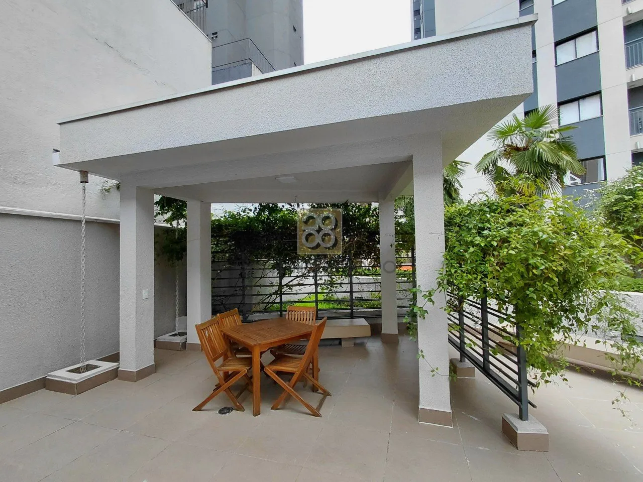 Furnished 57 m² apartment with 1 bedroom — photo 23
