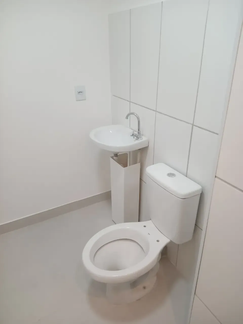 Apartamento com 2 quartos e varanda em bom estado — photo 16